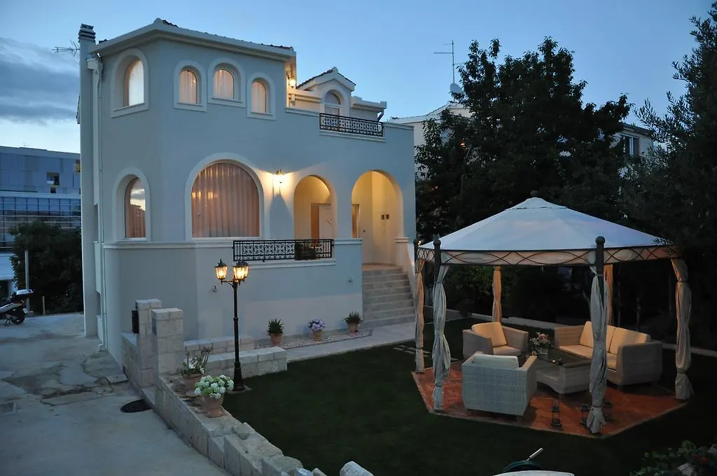 Holiday Home Sime & Cvita contacts